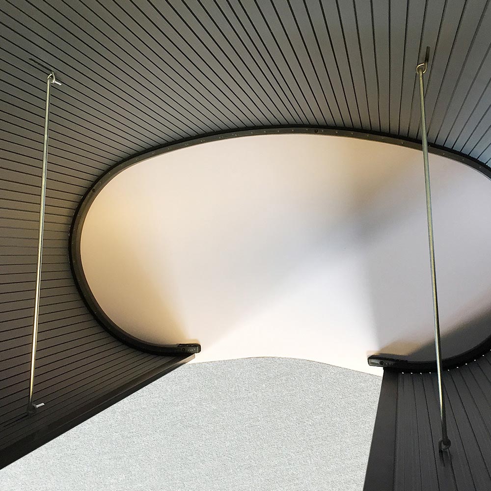 Messetheke, Oval gebogen, Ohne Druck