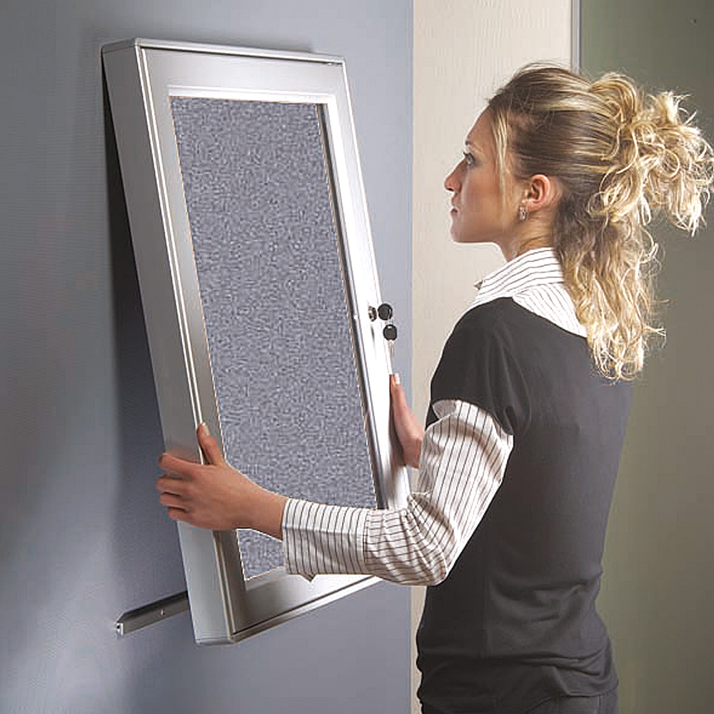 Schaukasten, Silber, abschließbar, Filz-Rückwand, 4 x A4